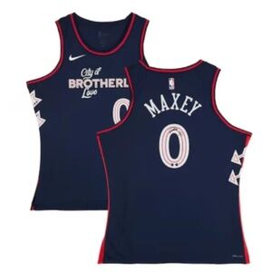 NEW Maxey Jersey 🏀 medium